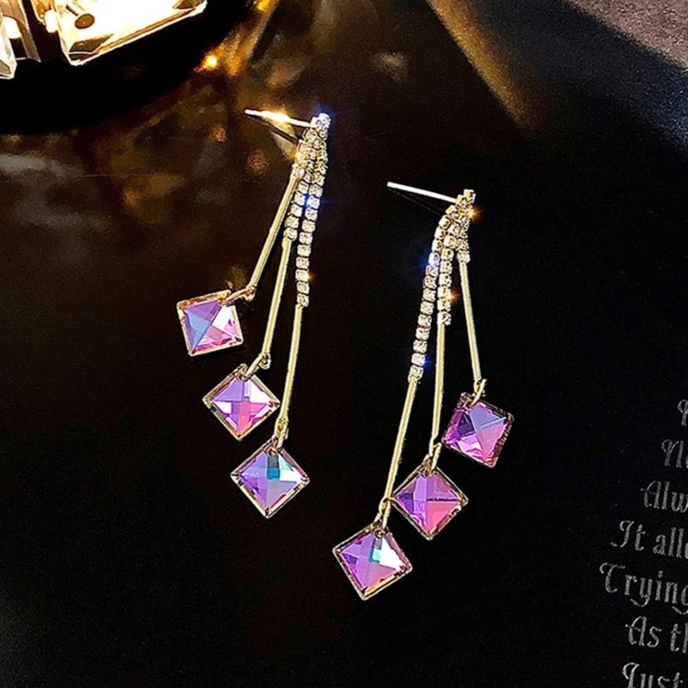 Earrings - Picture 5 of 5